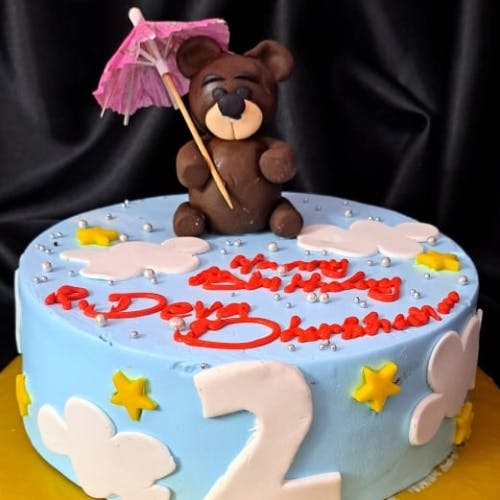 Bear Fondant Cake Delight in the sweetness of affection and care with our Bear Fondant Cake, crafted with love and adorned with intricate details that are sure to warm your heart.